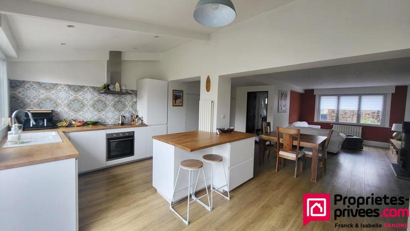 Maison - 110 m² - 4 pièces