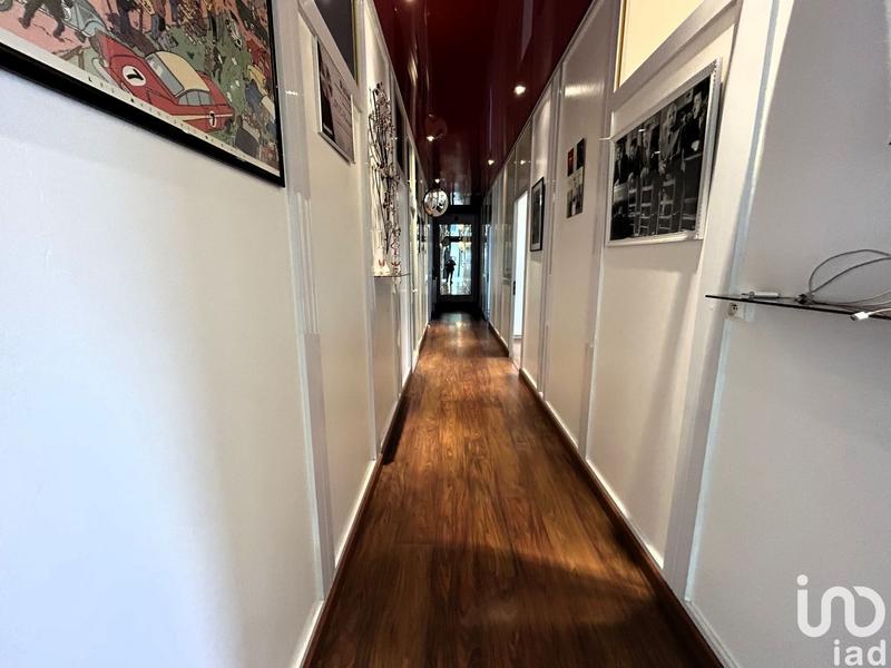 Local commercial - 2 500 m²