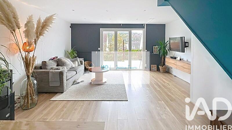 Maison - 137 m² - 6 pièces