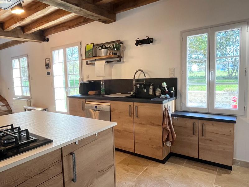 Maison - 261 m² - 7 pièces