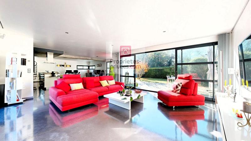 Maison - 138 m² - 4 pièces