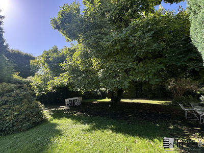 Appartement - 146 m² - 5 pièces