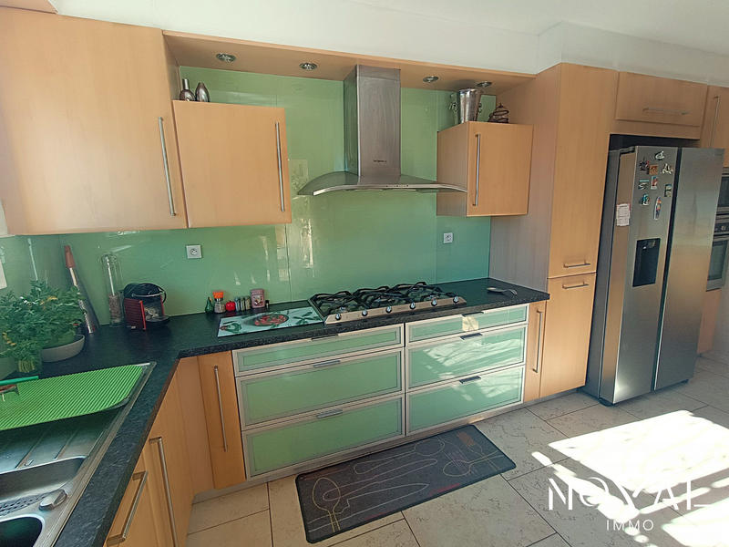 Maison ancienne - 203 m² - 7 pièces