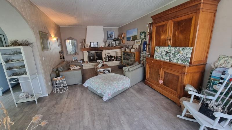 Propriété - 274 m² - 13 pièces