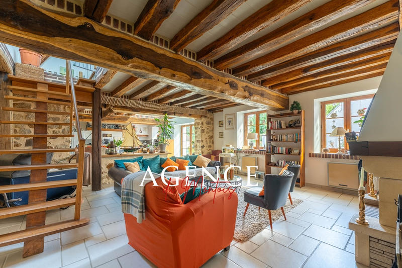 Maison - 179 m² - 6 pièces