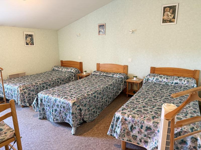 Maison - 329 m² - 13 pièces