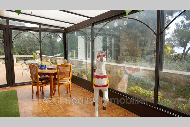 Villa - 152 m² - 8 pièces