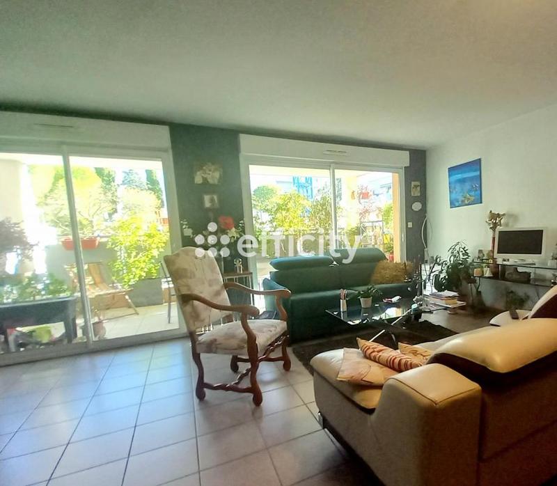 Appartement - 80 m² - 3 pièces