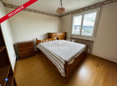 Appartement - 82 m² - 3 pièces