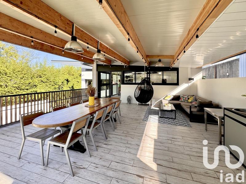 Maison - 293 m² - 6 pièces