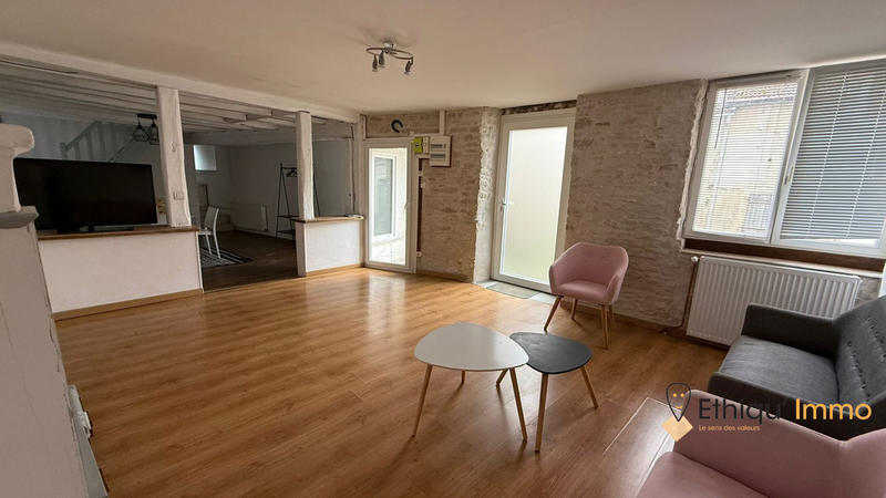 Maison - 102 m² - 4 pièces