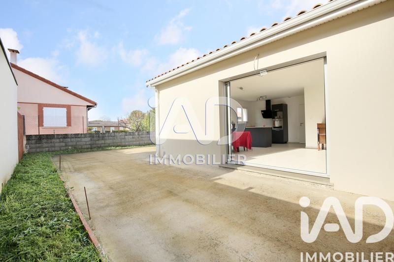 Maison - 99 m² - 4 pièces