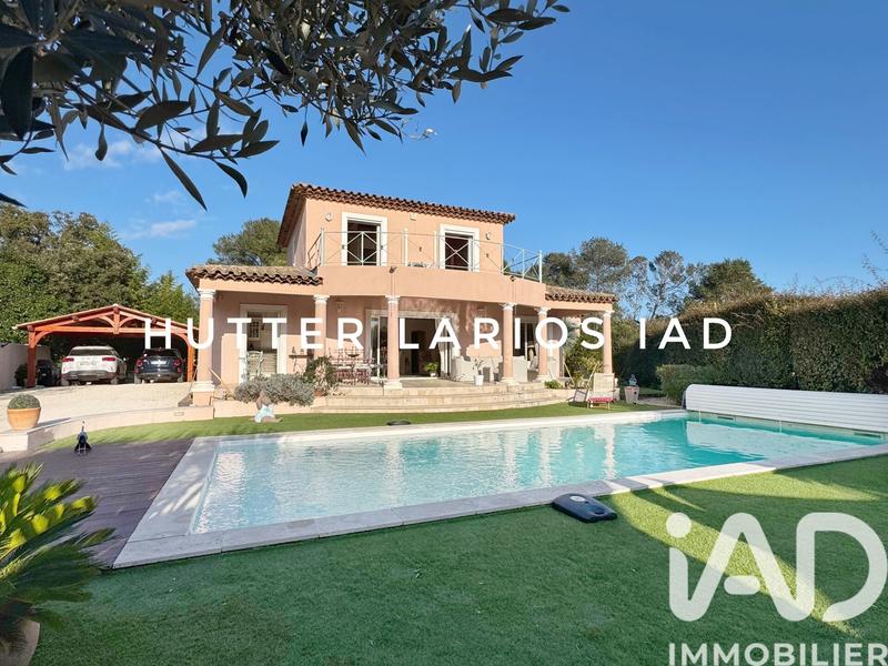 Maison - 160 m² - 5 pièces