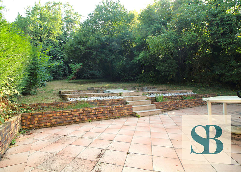 Maison - 162 m² - 7 pièces