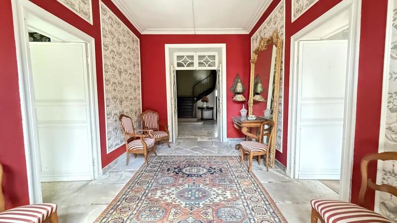 Maison de maîtres - 400 m² - 10 pièces