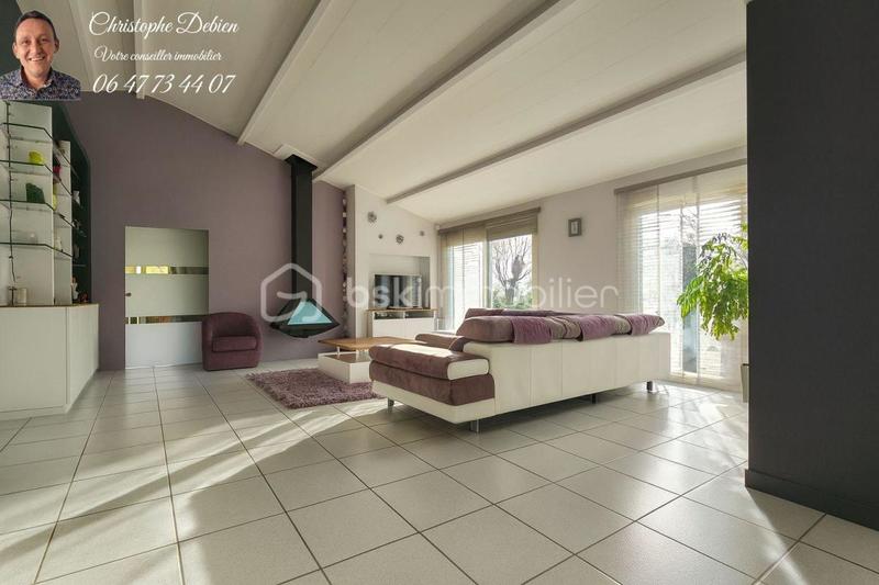 Maison traditionnelle - 148 m² - 7 pièces