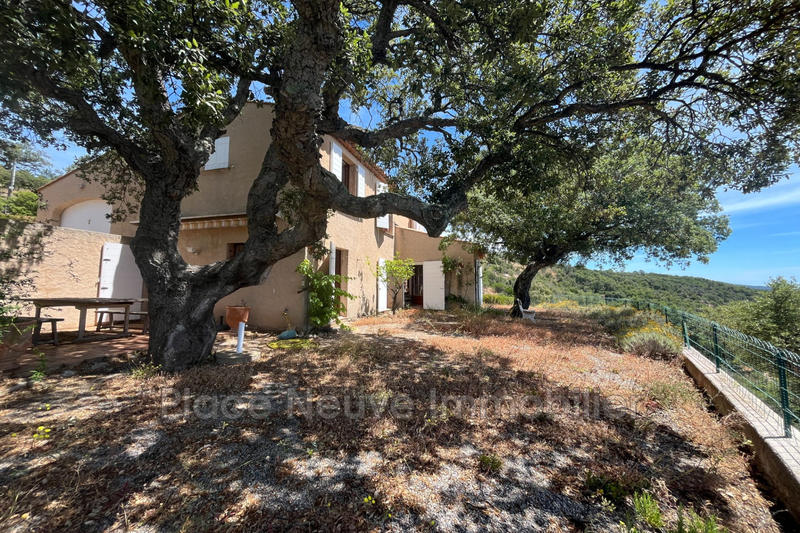 Villa - 140 m² - 5 pièces