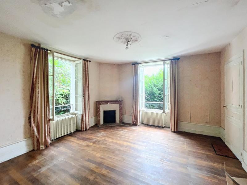 Maison - 157 m² - 7 pièces