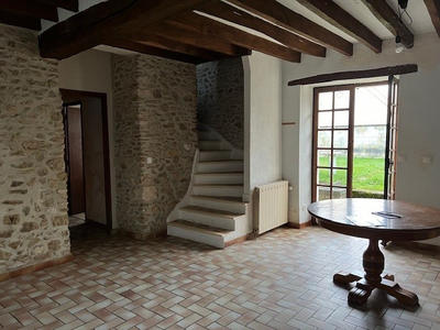 Maison - 90 m² - 5 pièces