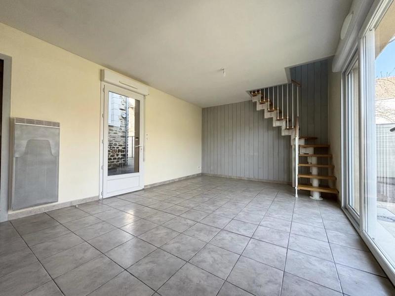 Maison de ville - 70 m² - 4 pièces