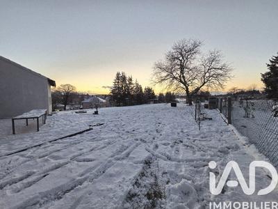 Maison - 235 m² - 7 pièces