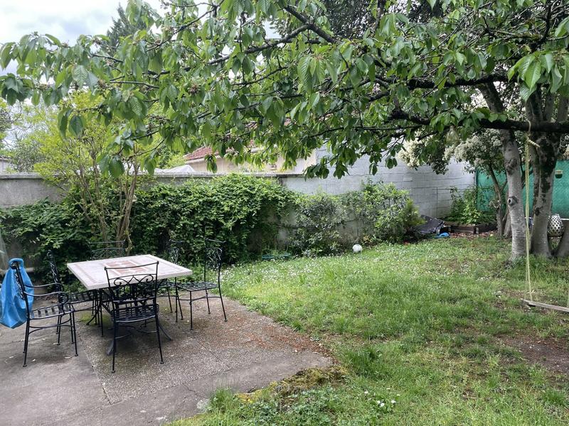 Maison traditionnelle - 100 m² - 4 pièces