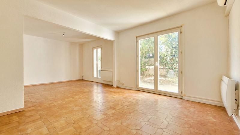Villa - 90 m² - 4 pièces