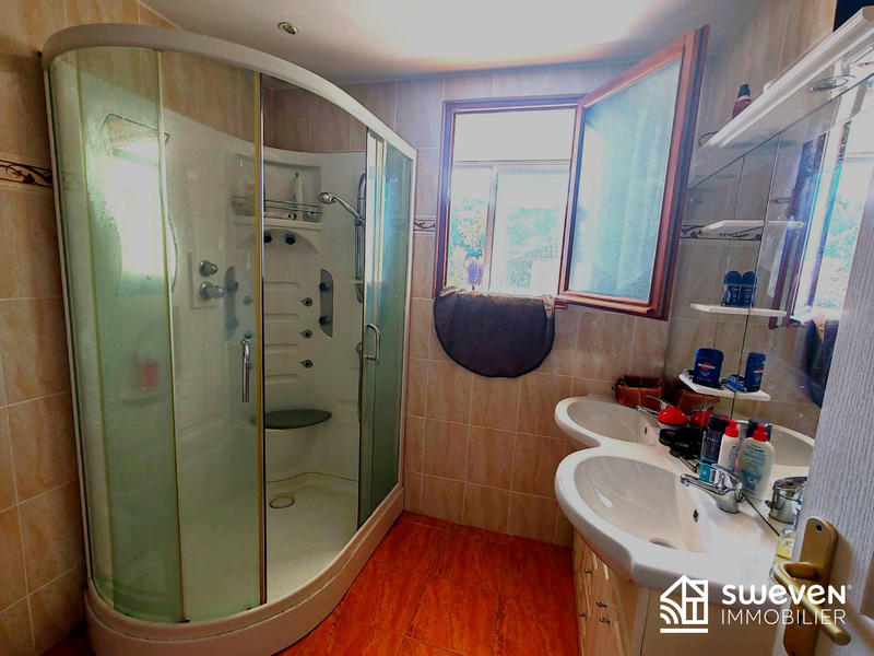 Ferme - 329 m² - 8 pièces