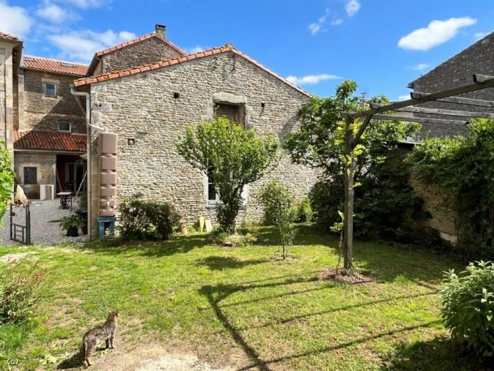 Maison de maîtres - 294 m² - 8 pièces