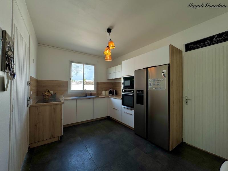 Maison - 92 m² - 4 pièces