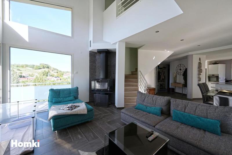 Maison - 143 m² - 6 pièces