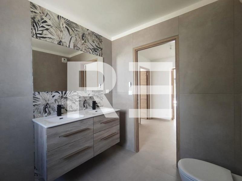 Maison - 117 m² - 4 pièces