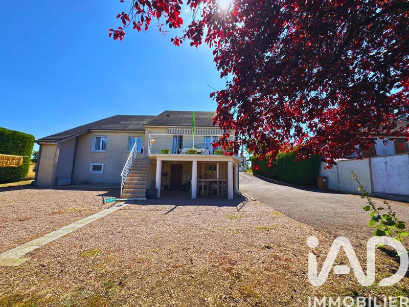 Maison - 152 m² - 6 pièces