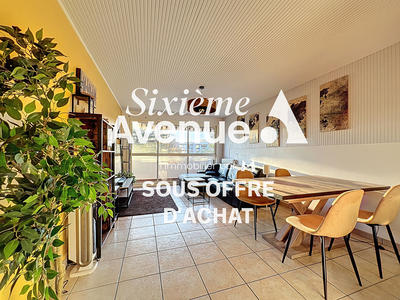 Appartement - 82 m² - 4 pièces