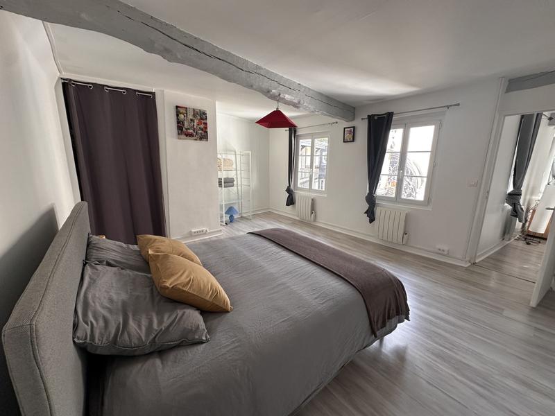 Appartement - 80 m² - 3 pièces