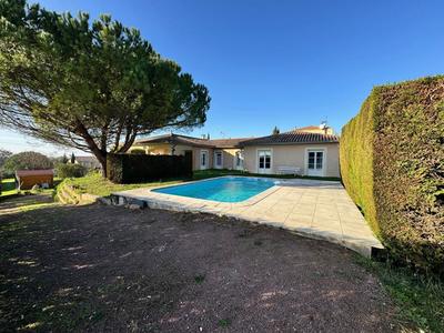 Maison - 170 m² - 6 pièces