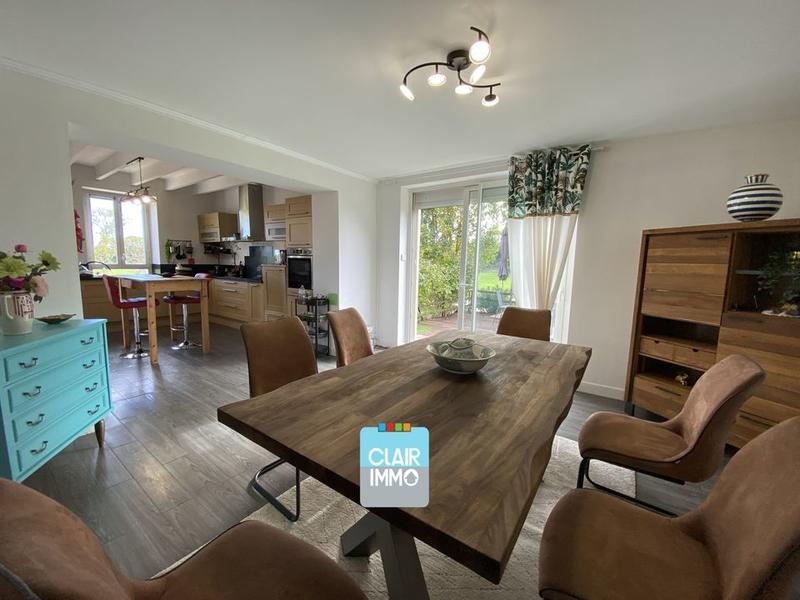 Maison en pierre - 146 m² - 7 pièces