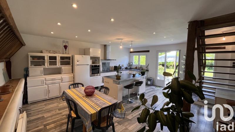 Maison - 148 m² - 5 pièces