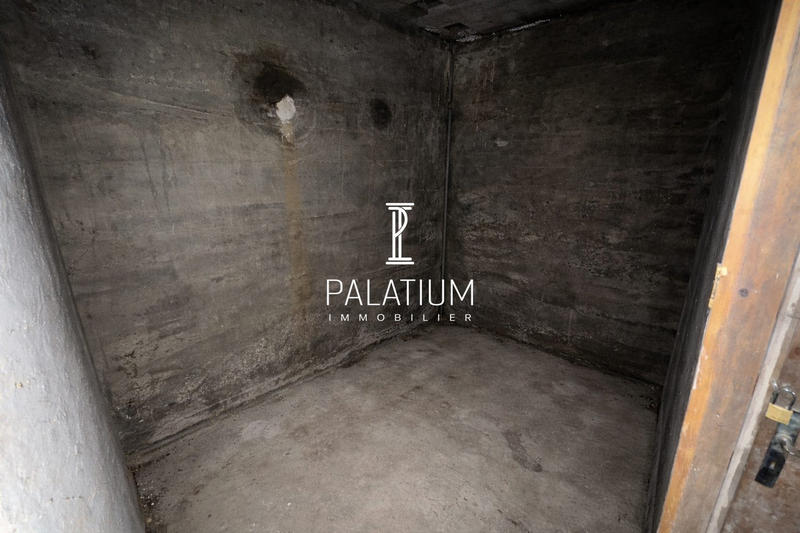 Parking / Garage - 5 m²