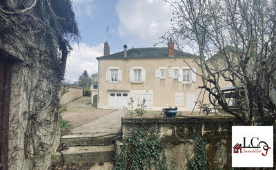 Maison ancienne - 118 m² - 8 pièces