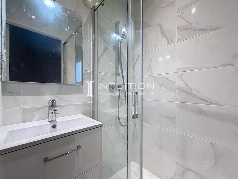 Appartement - 100 m² - 4 pièces