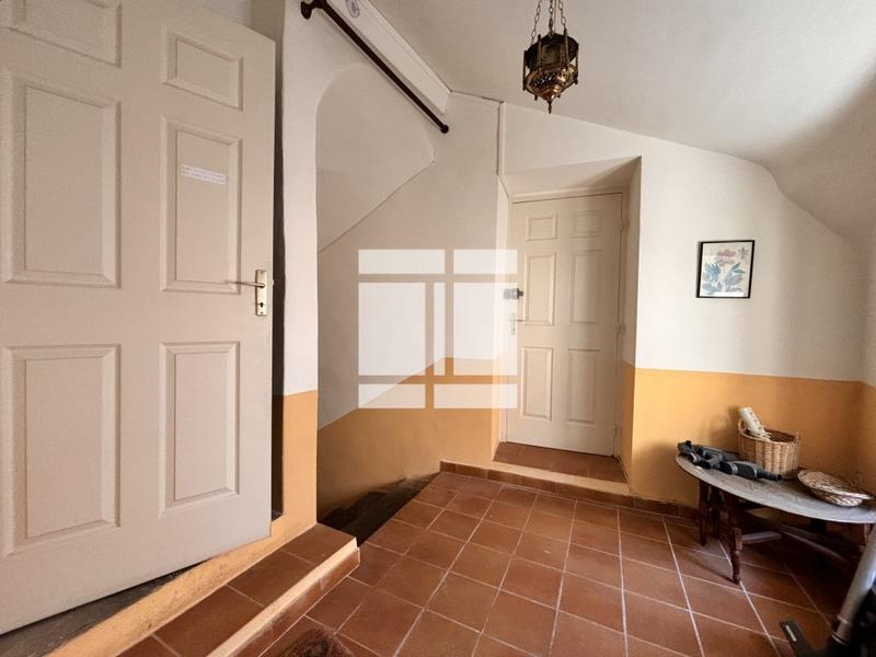 Appartement - 82 m² - 2 pièces