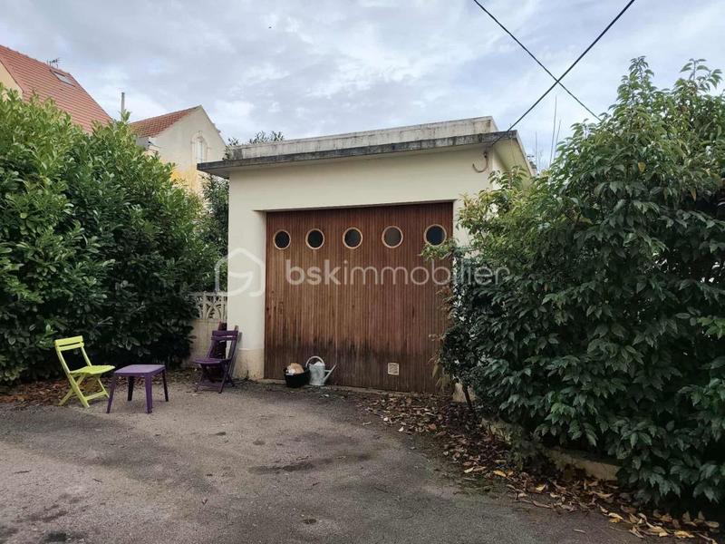 Maison ancienne - 210 m² - 5 pièces