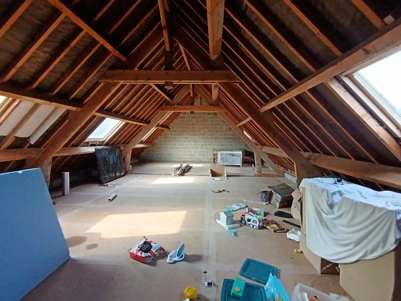 Parking / Garage - 120 m²