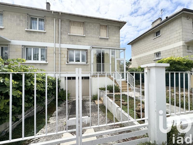 Maison - 92 m² - 5 pièces