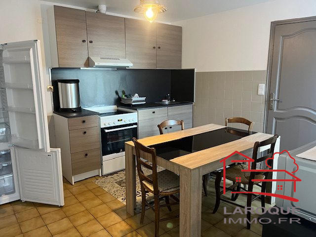 Maison ancienne - 275 m² - 9 pièces