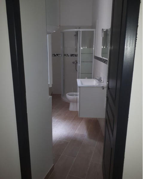 Studio - 25 m² - 1 pièce