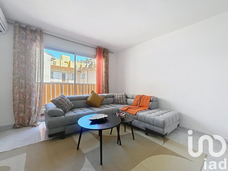 Appartement - 80 m² - 3 pièces