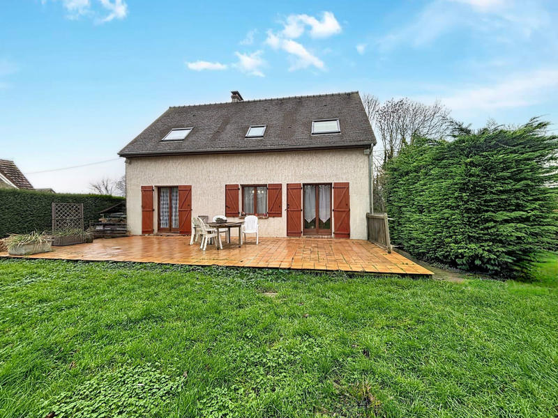 Maison - 99 m² - 4 pièces