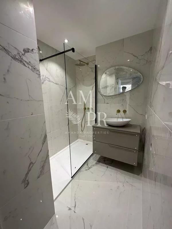 Appartement - 129 m² - 5 pièces